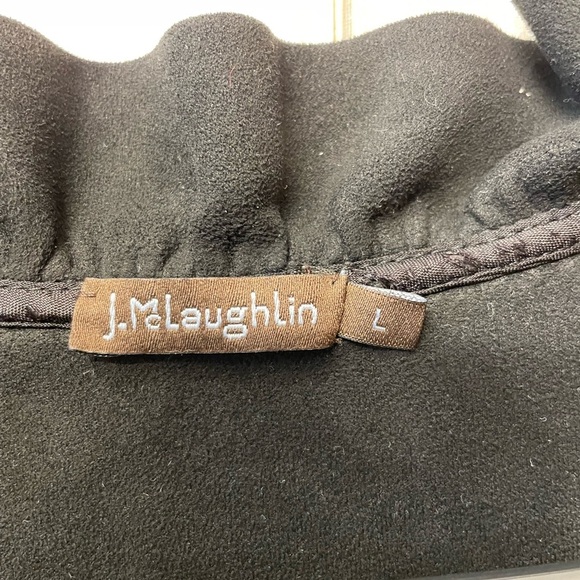 J. McLaughlin Black Durham Knit Ruffled Neck Top - Size Large - Picture 5 of 6